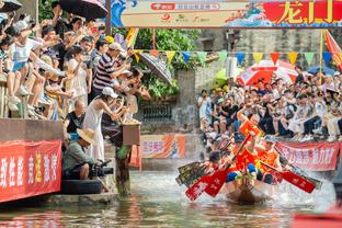 滕哈赫：带队期间只有1场我们全员齐整，其他球队的伤病没我们多